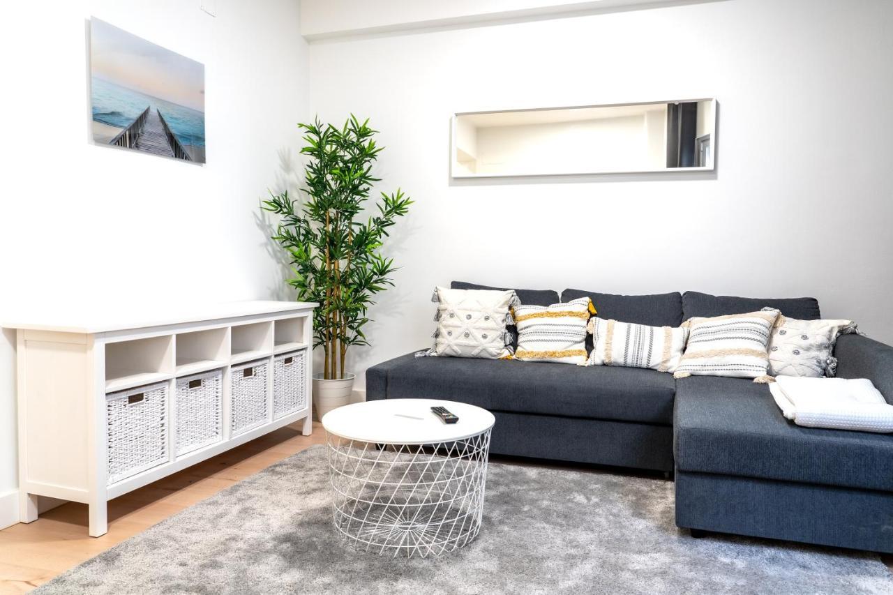 Dado Host Apartment Vigo Bagian luar foto